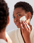 CLE DE PEAU Softening Cleansing Foam